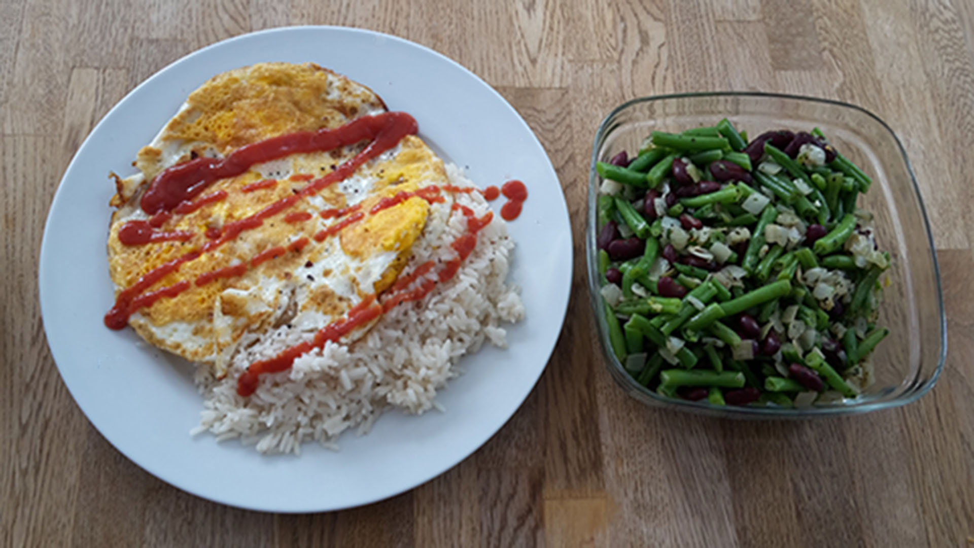 Omelett mit Reis und Bohnensalat (Rezept mit Bild) auf Kochen-verstehen.de