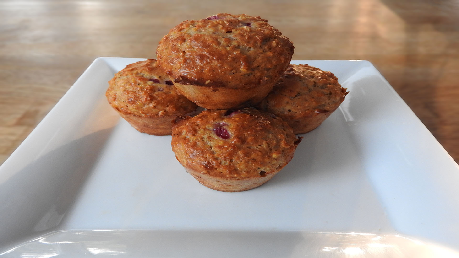 Protein-Muffins mit Himbeerfüllung auf Kochen-verstehen.de