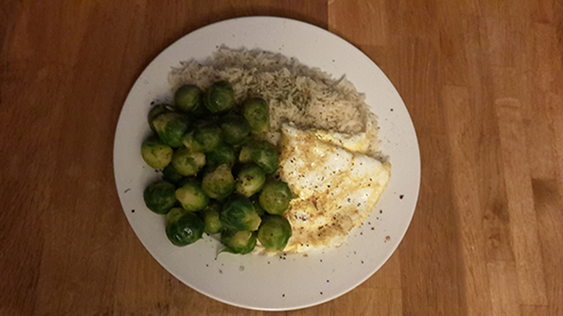 Rosenkohl mit Rührei und Reis (Rezept mit Bild) auf Kochen-verstehen.de