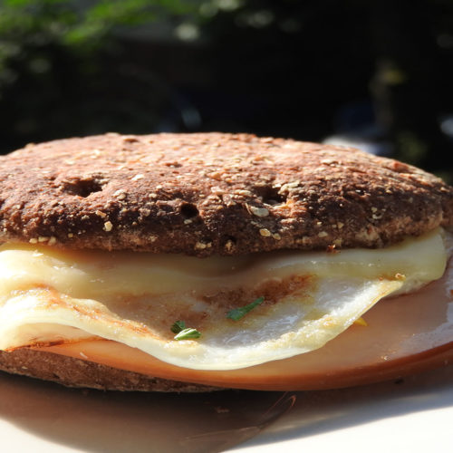 Belegtes Fitness-Frühstücksbrötchen auf Kochen-verstehen.de