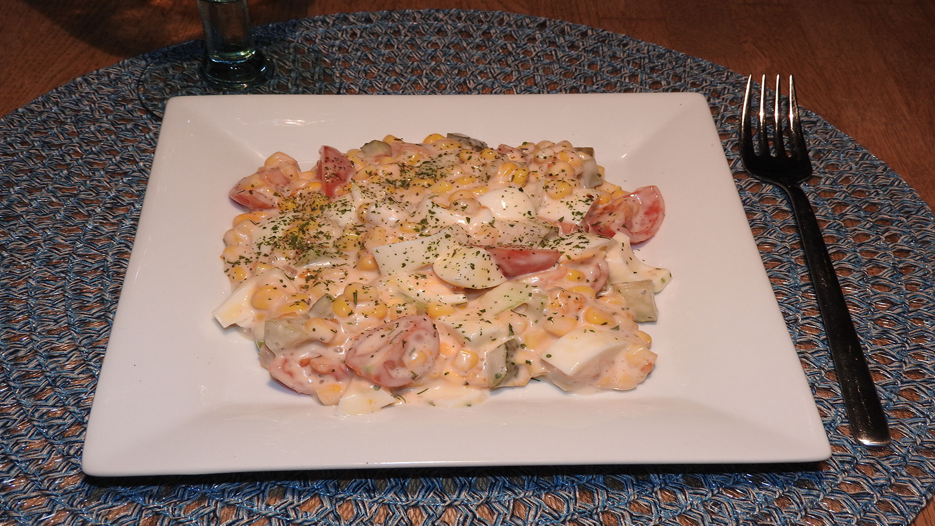 Eiersalat mit Mais und Tomate | Kochen-verstehen.de