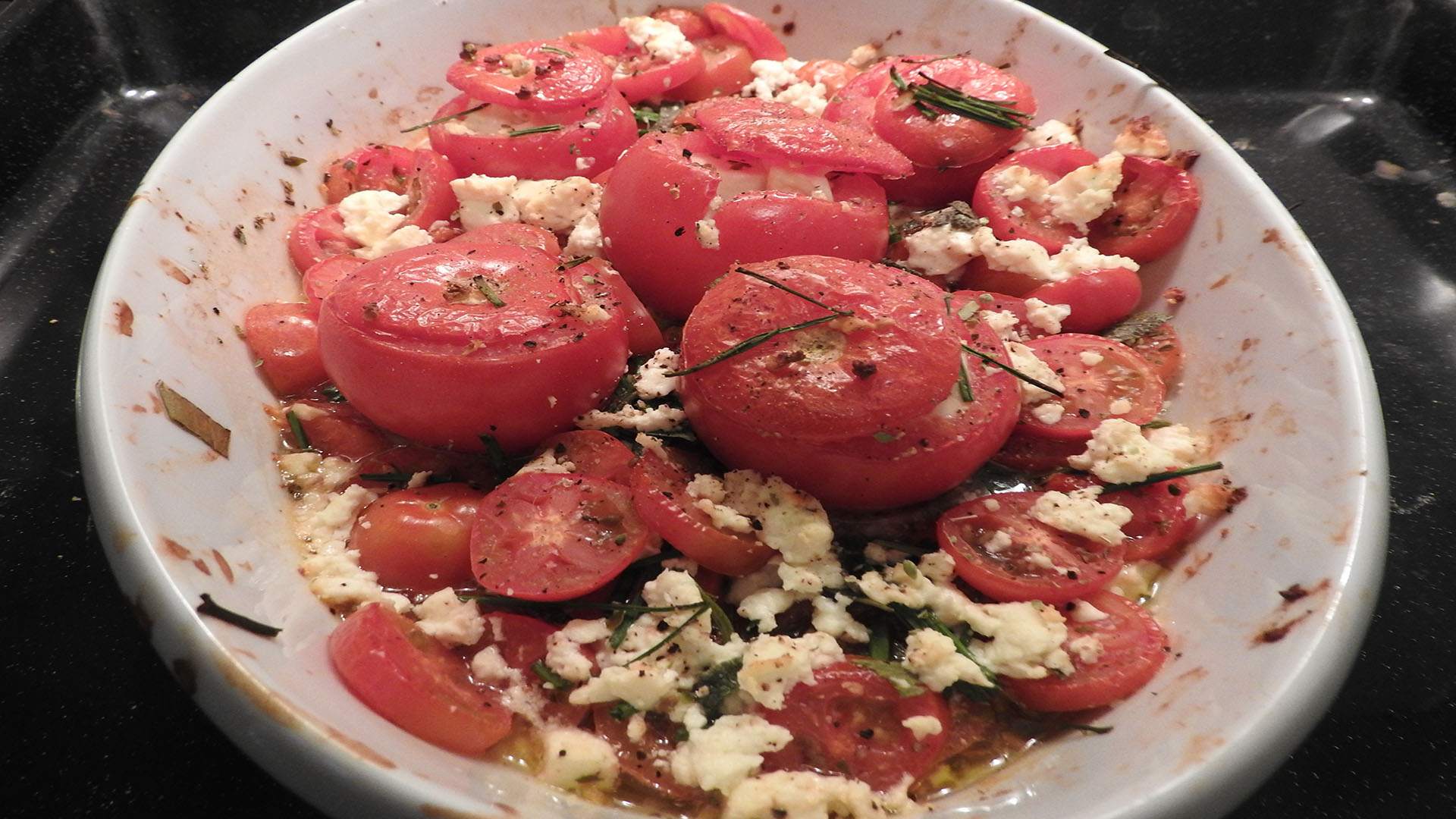Gefüllte Tomaten mit Schafskäse | Kochen-verstehen.de