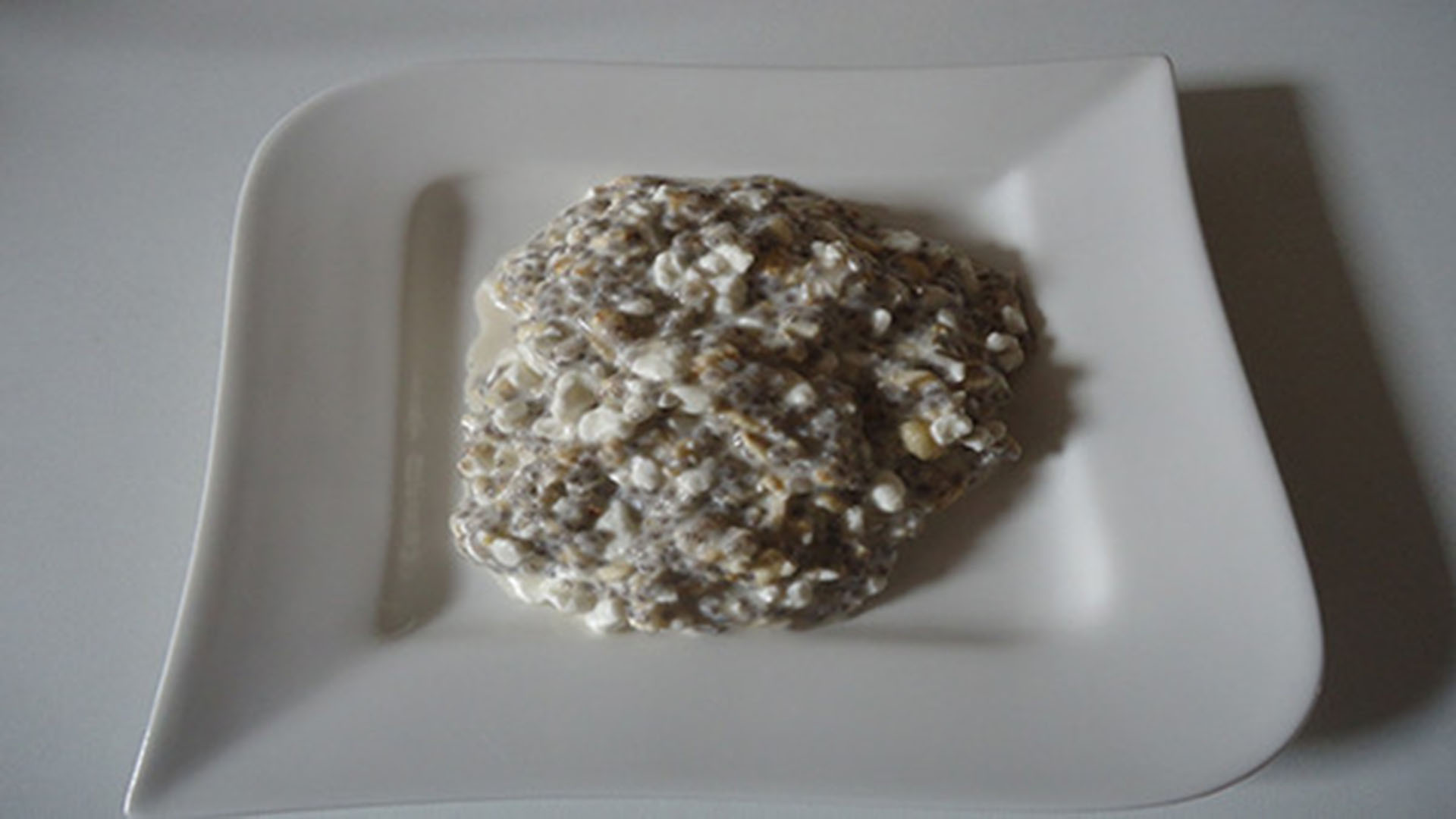 Haferflocken mit Chia-Samen und Frischkäse | Kochen-verstehen.de