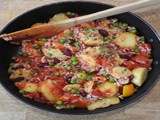 Kartoffelpfanne mit Erbsen und Bohnen
