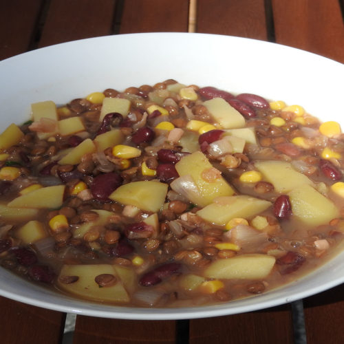 Linseneintopf mit Kartoffeln und Bohnen auf Kochen-verstehen.de