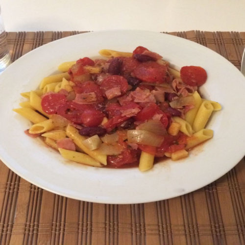 Penne mit Tomatensauce auf Kochen-verstehen.de