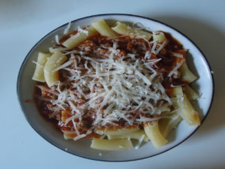 Rigatoni mit Bolognese-Sauce (Rezept mit Bild) auf Kochen-verstehen.de