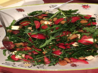 Rucola-Salat mit Tomaten und Schafskäse auf Kochen-verstehen.de