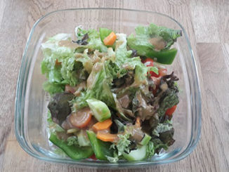 Salat mit Honig-Senf-Dressing (Rezept mit Bild) auf Kochen-verstehen.de