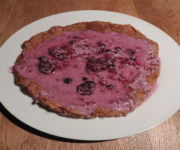 Schoko-Pancake mit Himbeersauce