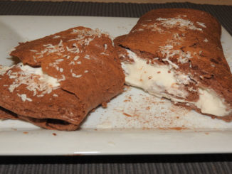 Schoko-Protein-Biskuitrolle auf Kochen-verstehen.de