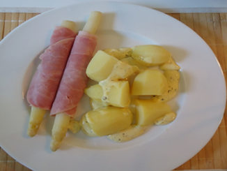 Spargel im Bechamel-Kochschinkenmantel (Rezept mit Bild) auf Kochen-verstehen.de