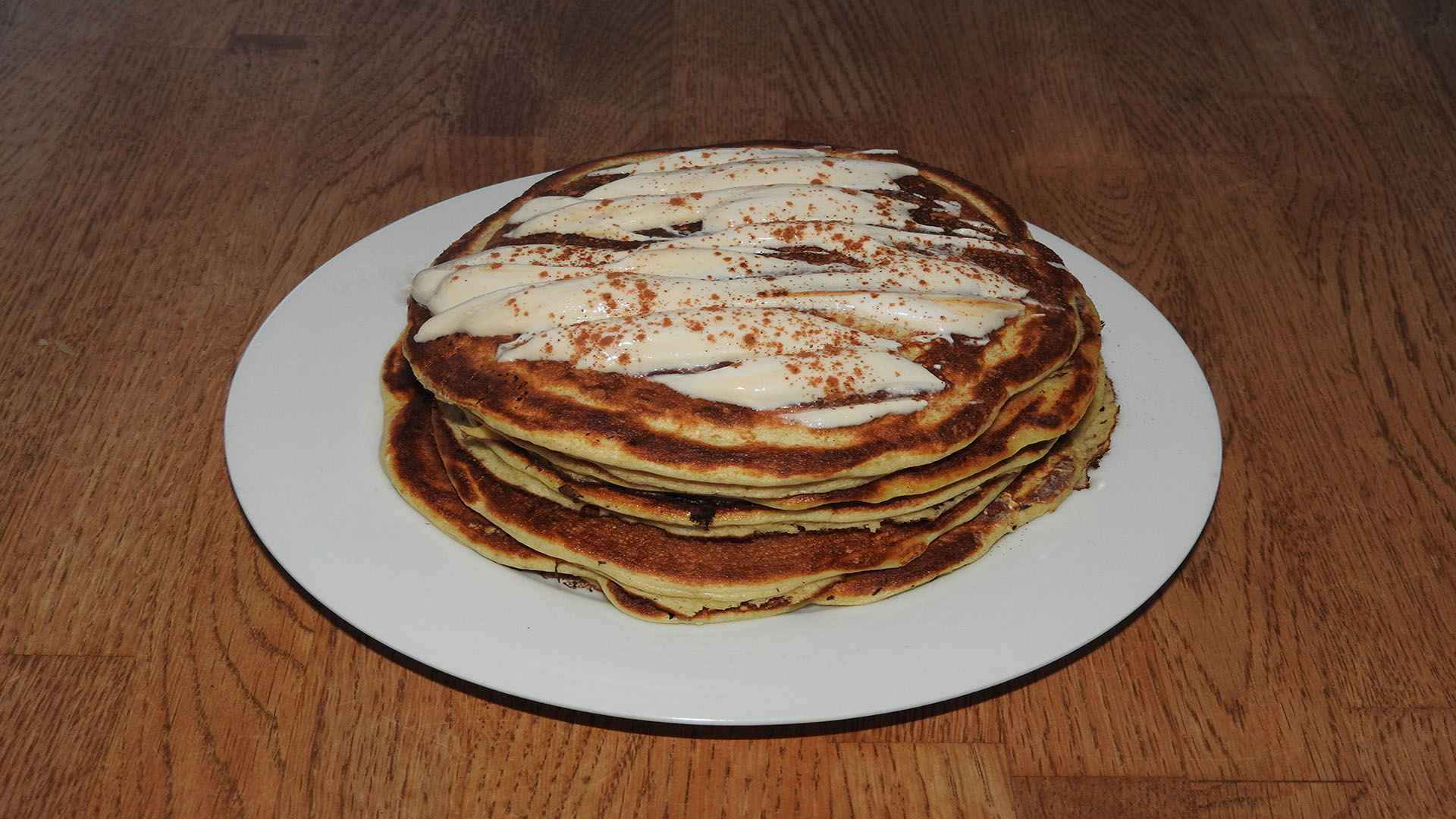 Vanille-Pancakes mit Karamellcreme | Kochen-verstehen.de