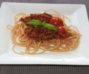 Vollkornspaghetti mit Hackfleischsauce